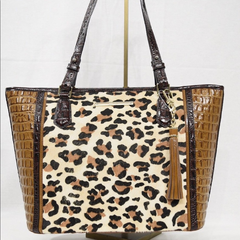 BRAHMIN MEDIUM ASHER LEOPARD CAPELLA